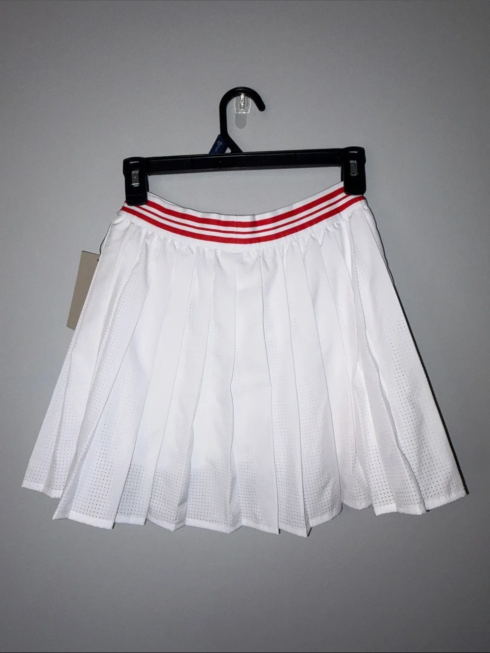 White Pleated Athletic Skirt with Red Trim XS